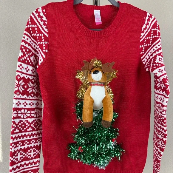 No Boundaries‎ Juniors' Plush Holiday Pop-out Animal Holiday Christmas Sweater - Picture 5 of 11